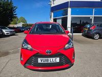 Used Toyota Yaris 111 HP (81 kW) 2018 Red Hatchback