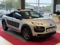Used Citroën C4 Cactus Feel 82 HP (60 kW) 2017 Silver Hatchback
