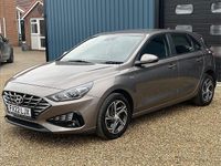 Used Hyundai i30 SE 120 HP (88 kW) 2022 Bronze Hatchback