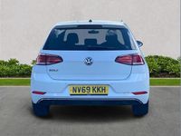 Used VW Golf VIII Edition 113 HP (83 kW) 2020 White Hatchback