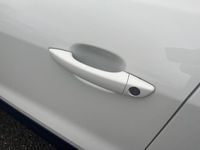 Used Jeep Avenger EV Summit 113 kW (154 HP) 2024 White SUV