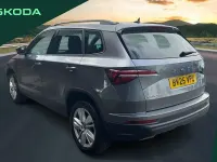 Usado Skoda Karoq SE 85 CV (62 kW) 2025 Gris SUV