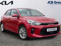 Used Kia Rio 99 HP (72 kW) 2017 Red Hatchback