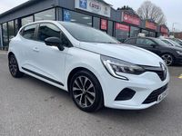 Usado Renault Clio V Evolution 90 HP (66 kW) 2023 Branco Citadino