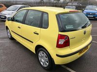 Used VW Polo 75 HP (55 kW) 2003 Yellow Hatchback