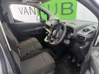 Used Citroën Berlingo 100 HP (73 kW) 2023 Grey MPV