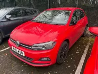 Usado VW Polo Beats 65 CV (47 kW) 2019 Rojo Utilitario