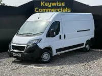 Used Peugeot Boxer Premium 140 HP (102 kW) 2023 White Van