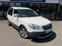 Used Skoda Roomster 90 HP (66 kW) 2015 White MPV