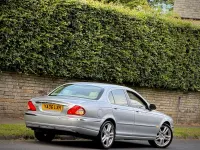 Used Jaguar X-type SE 155 HP (114 kW) 2006 Silver Sedan