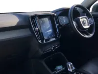 Usado Volvo XC40 Inscription 150 HP (110 kW) 2018 Cinzento SUV