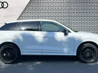 Używany Audi Q2 Black Edition 116 KM (85 kW) 2026 Biały SUV