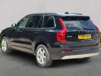 Used Volvo XC90 Momentum 235 HP (172 kW) 2022 SUV