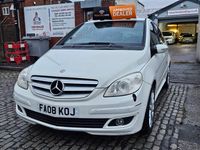 Used Mercedes B170 2008 White MPV