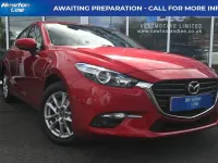 Used Mazda 3 121 HP (88 kW) 2017 Red Hatchback