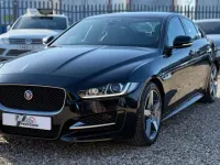 Usado Jaguar XE R-Sport 200 HP (147 kW) 2018 Preto Sedan
