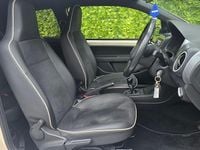 Used Seat Mii 75 HP (55 kW) 2016 Hatchback