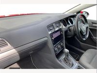 Used VW Golf VII Edition 150 HP (110 kW) 2019 Red Hatchback