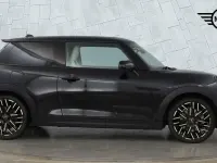 Used Mini Cooper S Hatch 201 HP (147 kW) 2025 Black Hatchback