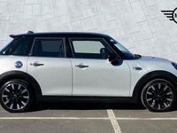 Used Mini Cooper S Exclusive 189 HP (139 kW) 2019 Silver Hatchback