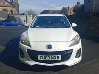 Begagnad Mazda 3 105 HK (77 kW) 2013 Vit Halvkombi