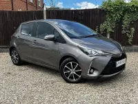 Second-hand Toyota Yaris Hybrid 100 CP (73 kW) 2019 Maro Hatchback