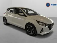 Used Hyundai i20 SE 101 HP (74 kW) 2022 White Hatchback
