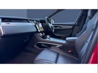 Second-hand Jaguar F-Pace R-Dynamic 204 CP (150 kW) 2023 Roșu SUV