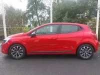 Used Renault Clio V Evolution 145 HP (106 kW) 2022 Red Hatchback