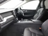 Used Volvo XC60 Core 247 HP (181 kW) 2024 SUV