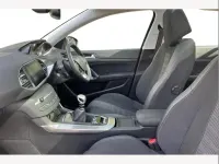 Used Peugeot 308 Allure 129 HP (94 kW) 2019 Blue Hatchback