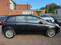 Used Vauxhall Corsa 90 HP (66 kW) 2013 Black Hatchback