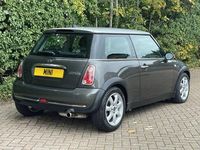 Używany Mini Cooper Hatch 116 KM (85 kW) 2005 Szary Hatchback