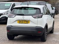 Used Vauxhall Crossland S 83 HP (61 kW) 2021 White SUV