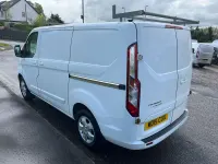 Usado Ford Transit Custom Limited 125 CV (91 kW) 2015 Blanco Van