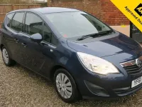 Used Vauxhall Meriva 100 HP (73 kW) 2012 Blue MPV