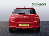 Używany Suzuki Swift SZ-L 83 KM (61 kW) 2023 Czerwony Hatchback