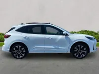 Begagnad Ford Kuga ST-Line X 183 HK (134 kW) 2025 Vit SUV
