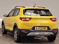 Used Kia Stonic 99 HP (72 kW) 2022 Yellow SUV