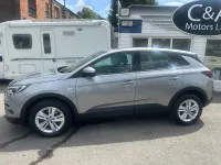 Used Vauxhall Grandland X S 130 HP (95 kW) 2018 Grey SUV