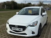 Used Mazda 2 Edition 90 HP (66 kW) 2017 White Hatchback