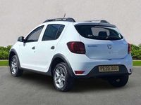 Usado Dacia Sandero Essentiel 75 CV (55 kW) 2020 Blanco Utilitario