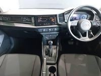 Used Audi A1 Design 110 HP (80 kW) 2023 White SUV