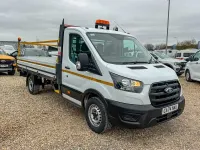Usado Ford Transit Select 131 HP (96 kW) 2024 Branco Cabrios
