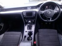 Used VW Passat GT 150 HP (110 kW) 2016 Silver Estate