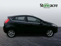 Used Ford Fiesta Zetec 82 HP (60 kW) 2015 Black Hatchback