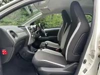 Used Toyota Aygo X-play 69 HP (50 kW) 2016 White Hatchback