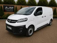 Used Vauxhall Vivaro 100 kW (136 HP) 2023 White MPV