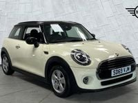 Used Mini Cooper Classic 134 HP (98 kW) 2019 White Hatchback