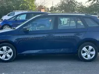 Used Skoda Fabia SE 90 HP (66 kW) 2017 Blue Estate
